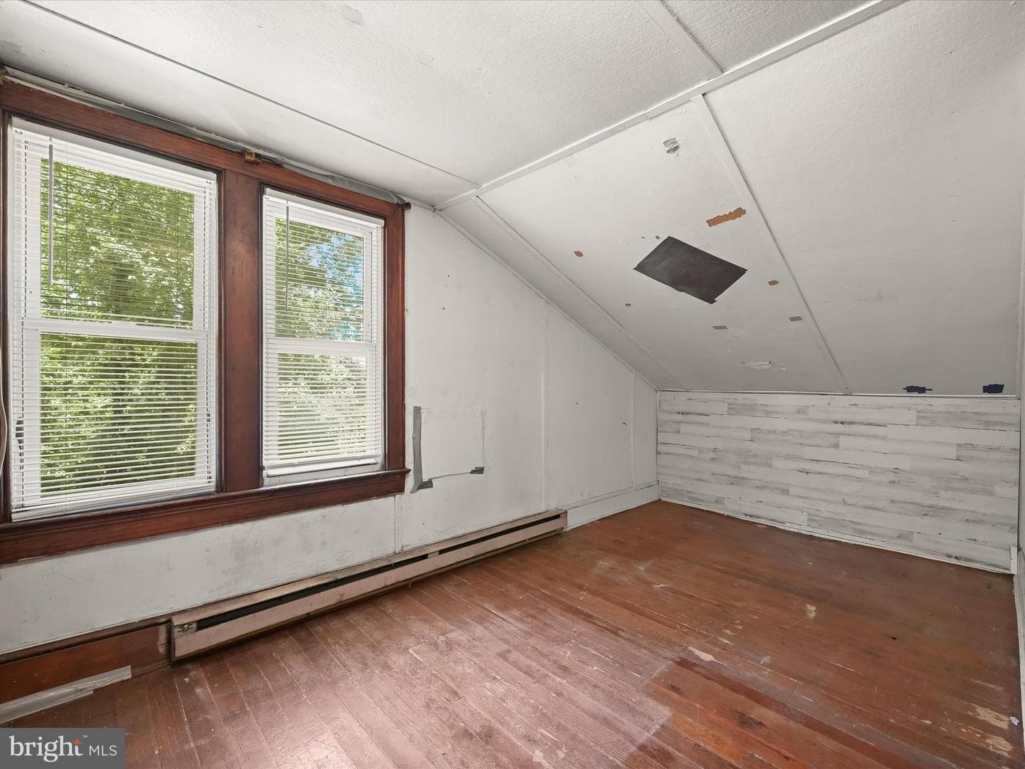 1812 64th Avenue photo 27