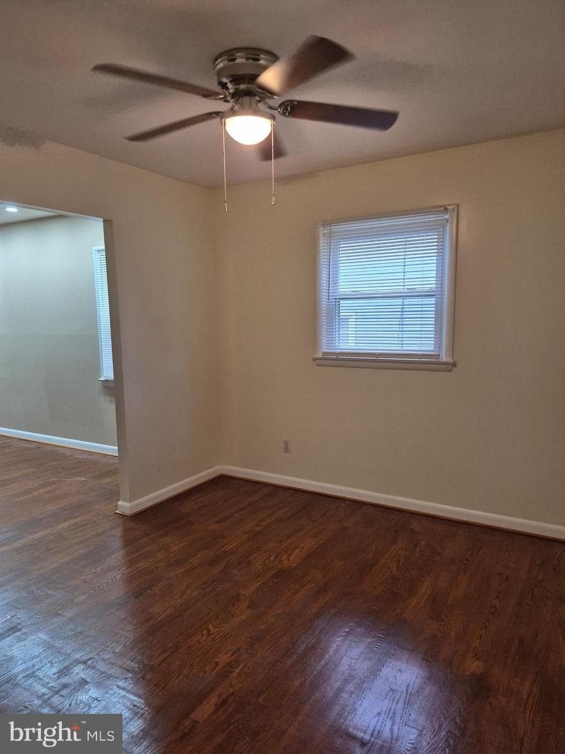 4704 Rockford Drive photo 3