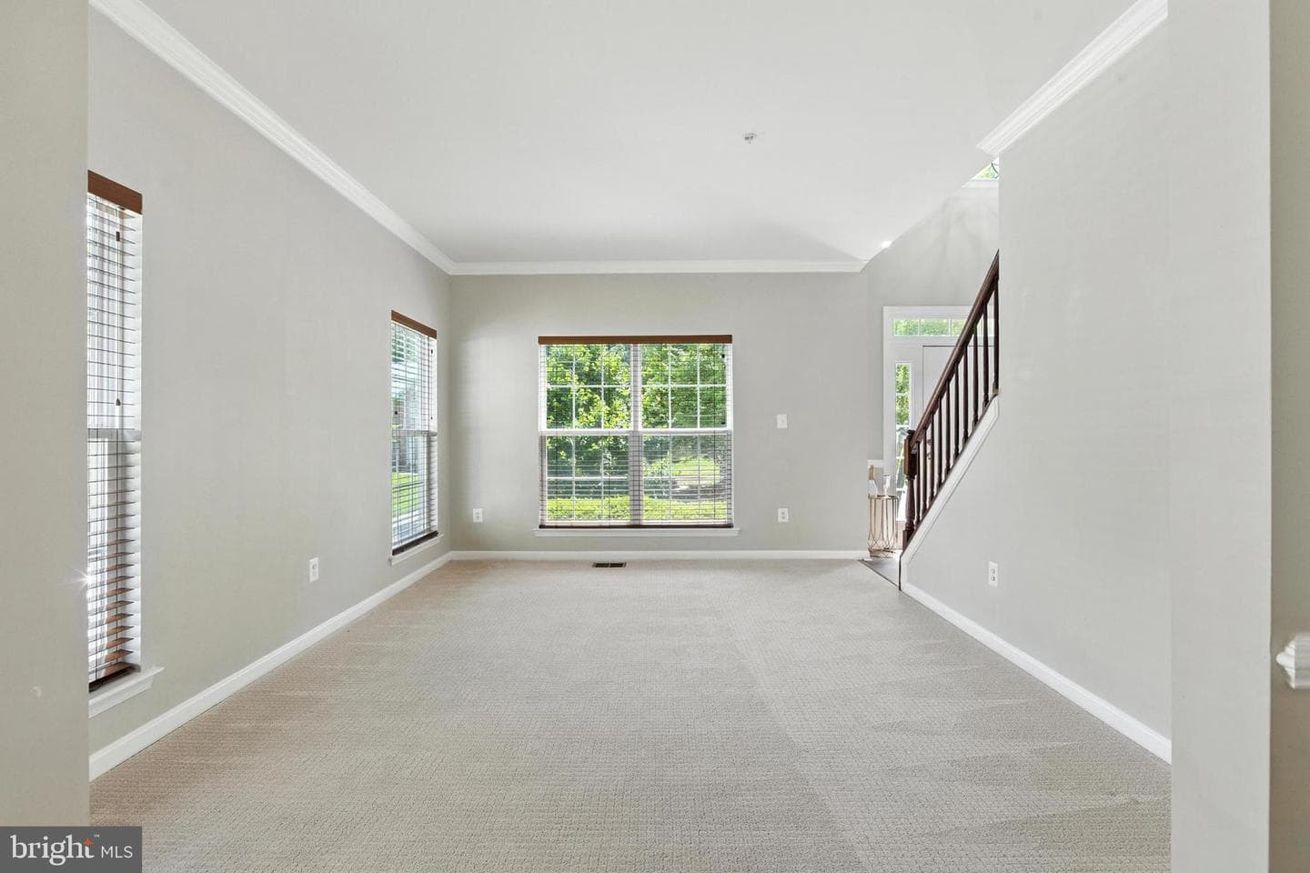 10210 Rolling Green Way photo 10
