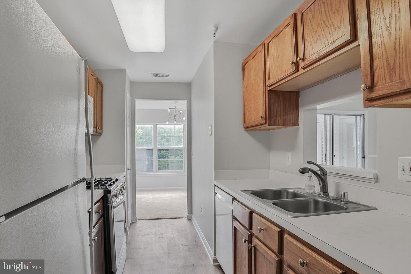 6510 Lake Park Drive #2e/201 photo 5