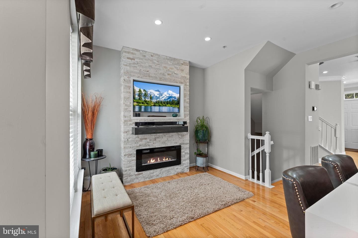 7424 Serenade Circle photo 14