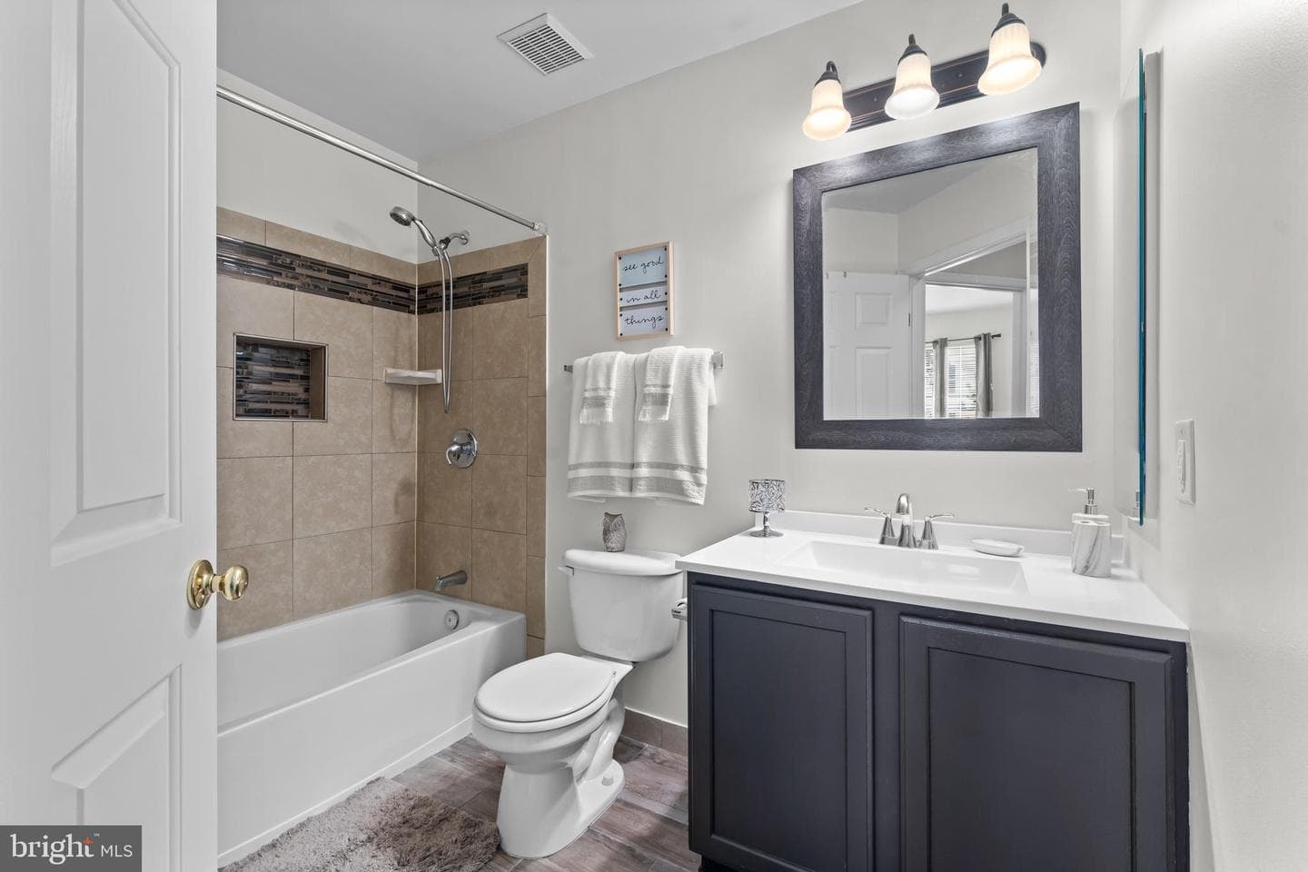 7424 Serenade Circle photo 22