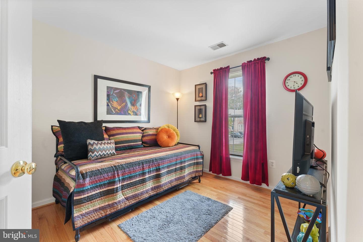 7424 Serenade Circle photo 26