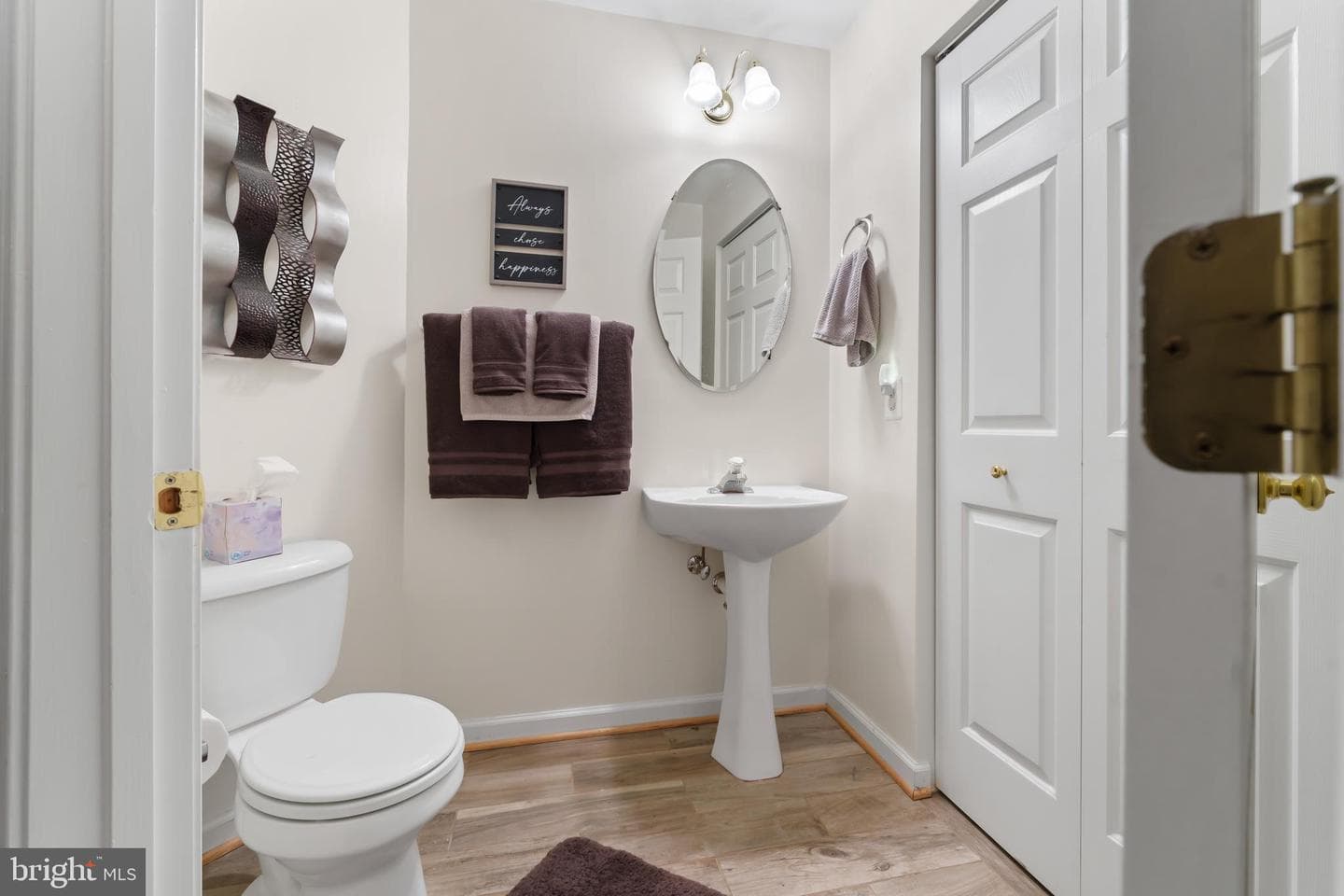7424 Serenade Circle photo 28