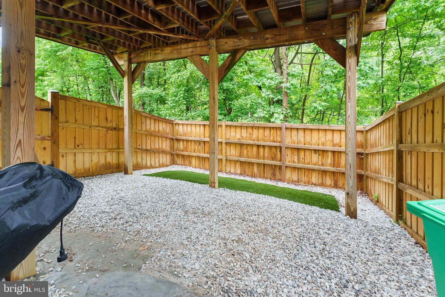 7424 Serenade Circle photo 37