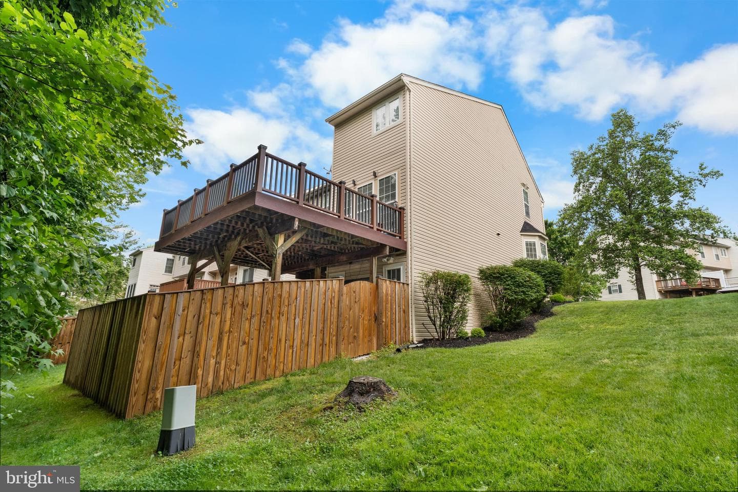 7424 Serenade Circle photo 40