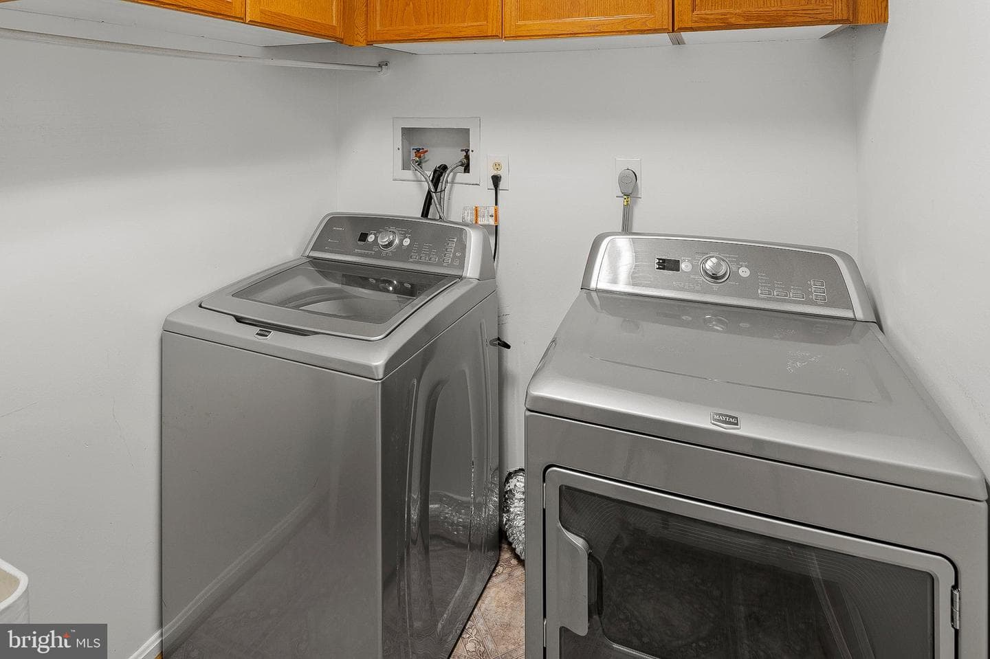 308 King James Court photo 18