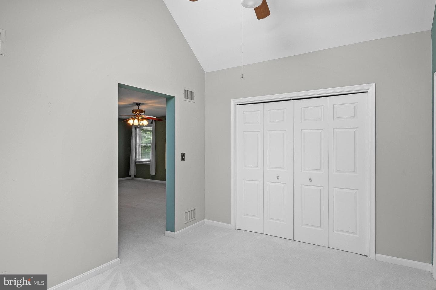 308 King James Court photo 27