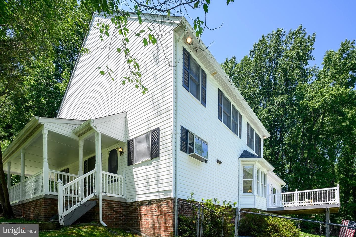 308 King James Court photo 39