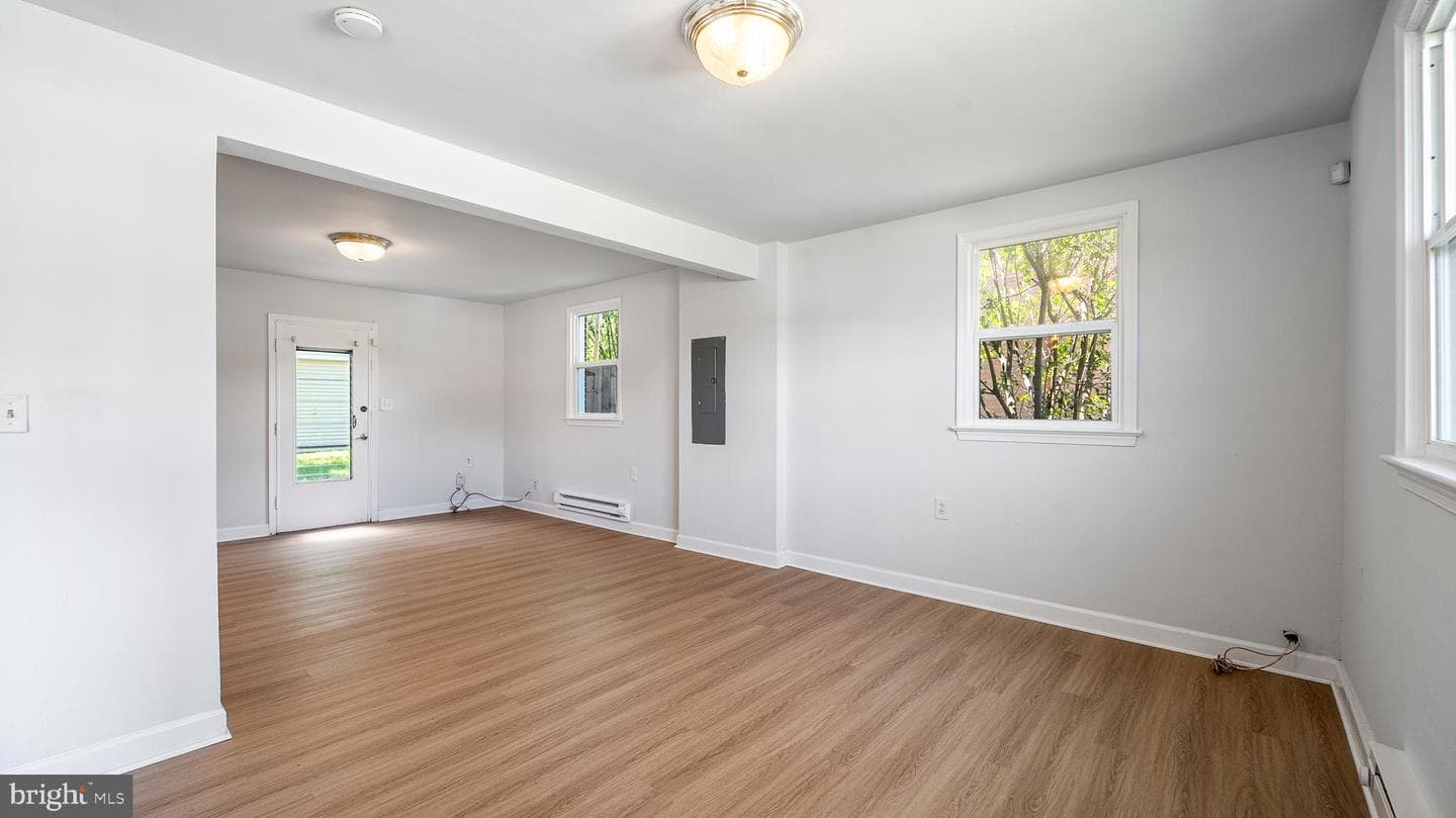 5909 Cable Avenue photo 23