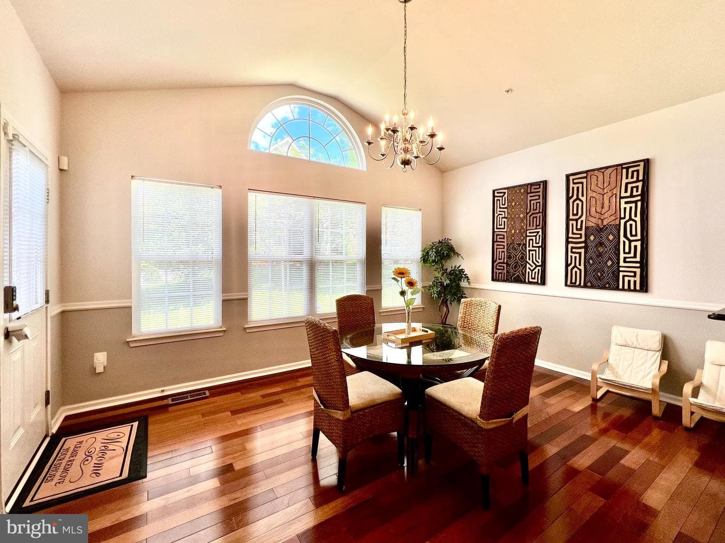13501 Oaklands Manor Drive photo 24