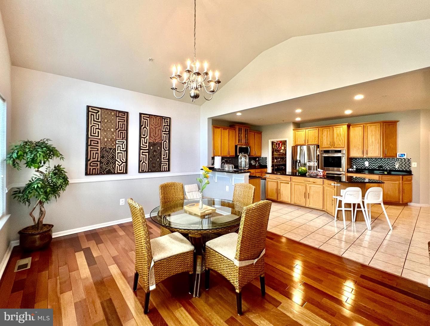13501 Oaklands Manor Drive photo 25