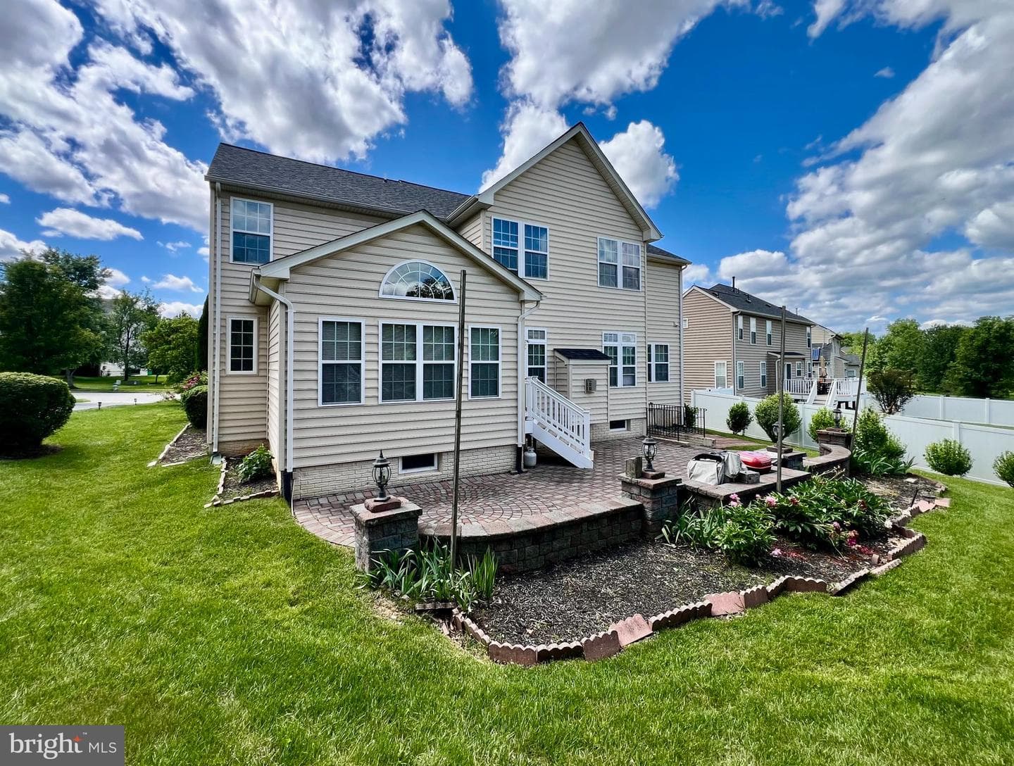 13501 Oaklands Manor Drive photo 4