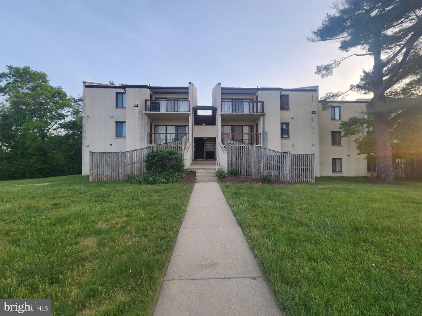 10135 Prince Place #103-6a