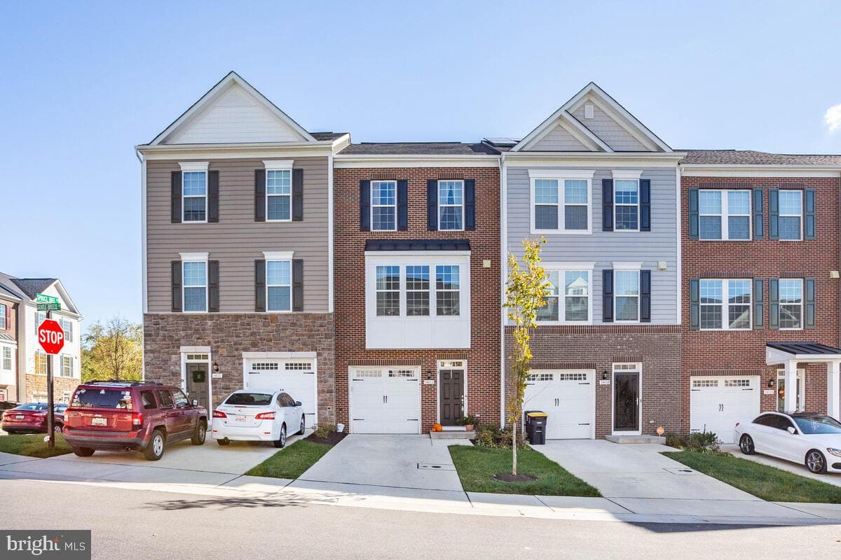 3402 Gentle Breeze Drive photo 1