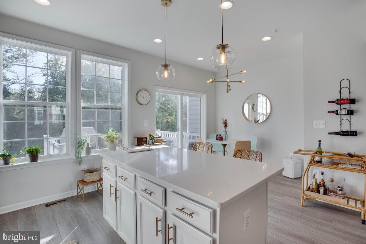 3402 Gentle Breeze Drive photo 18