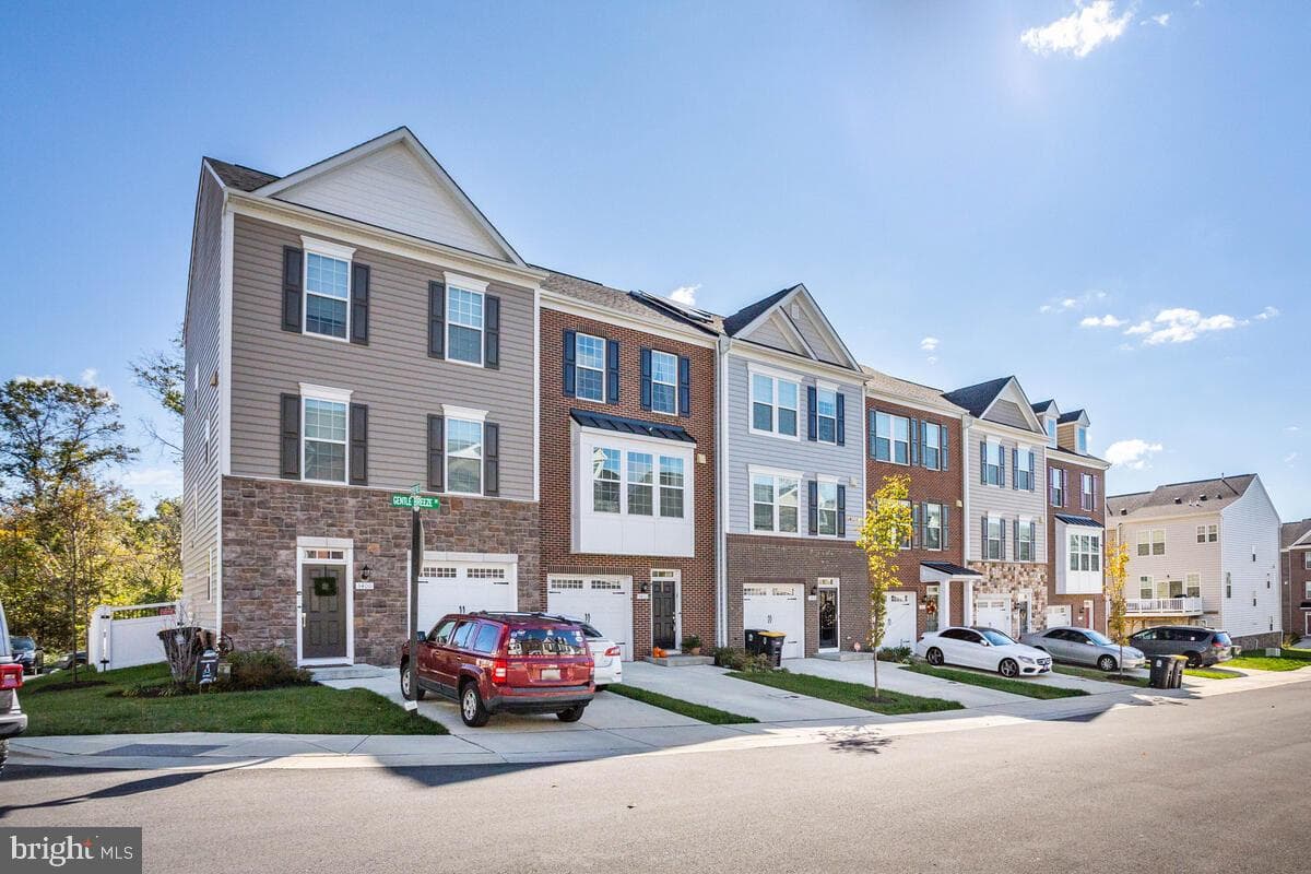 3402 Gentle Breeze Drive photo 3