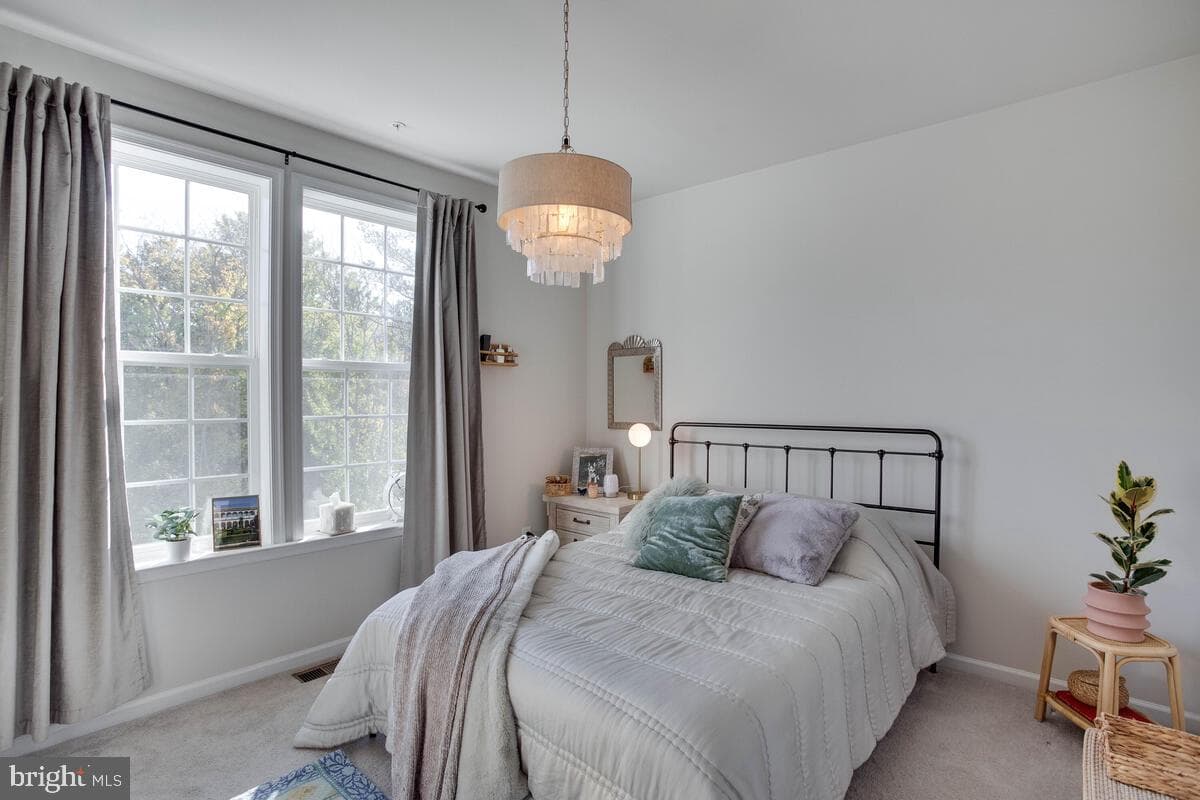 3402 Gentle Breeze Drive photo 31