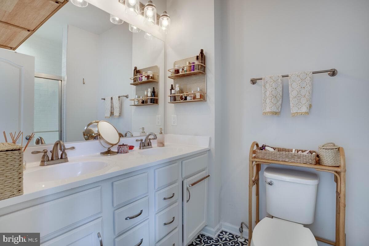 3402 Gentle Breeze Drive photo 34