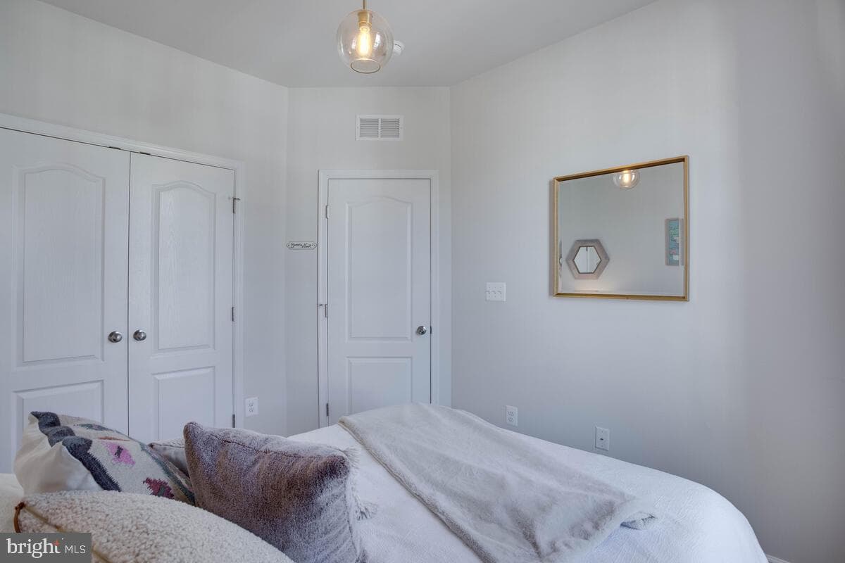 3402 Gentle Breeze Drive photo 44
