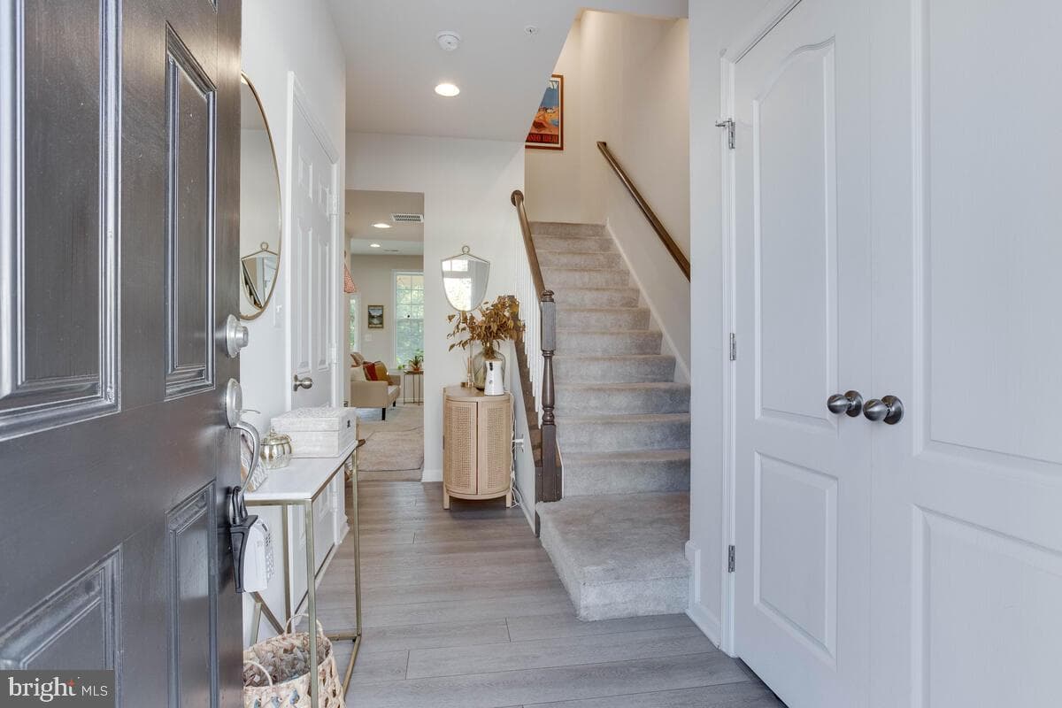 3402 Gentle Breeze Drive photo 5
