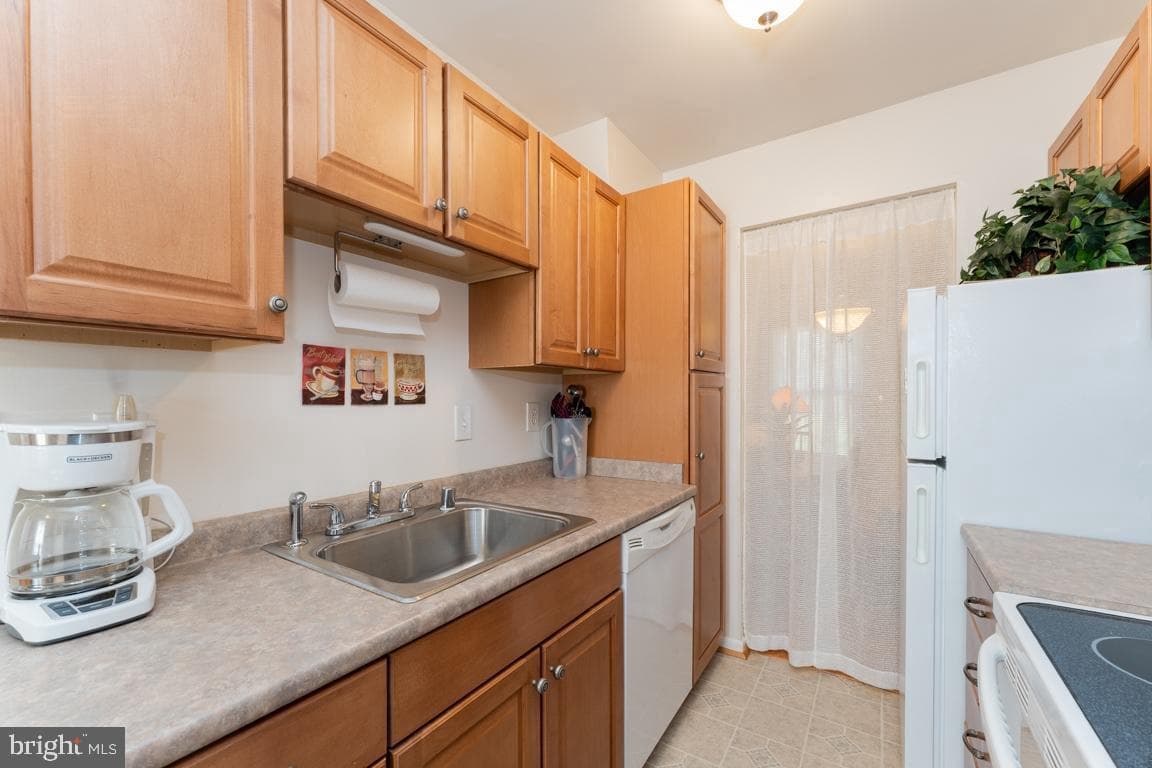 2259 Anvil Lane photo 11