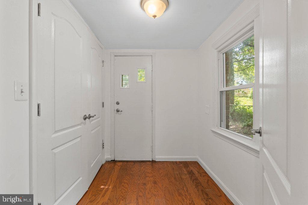 6824 Shepherd Street photo 17