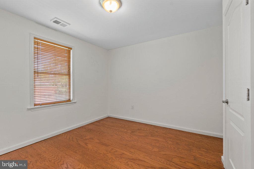 6824 Shepherd Street photo 22