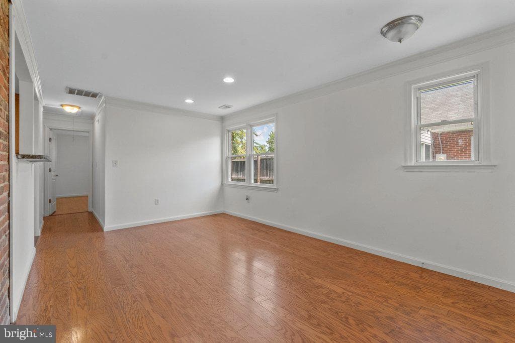 6824 Shepherd Street photo 7