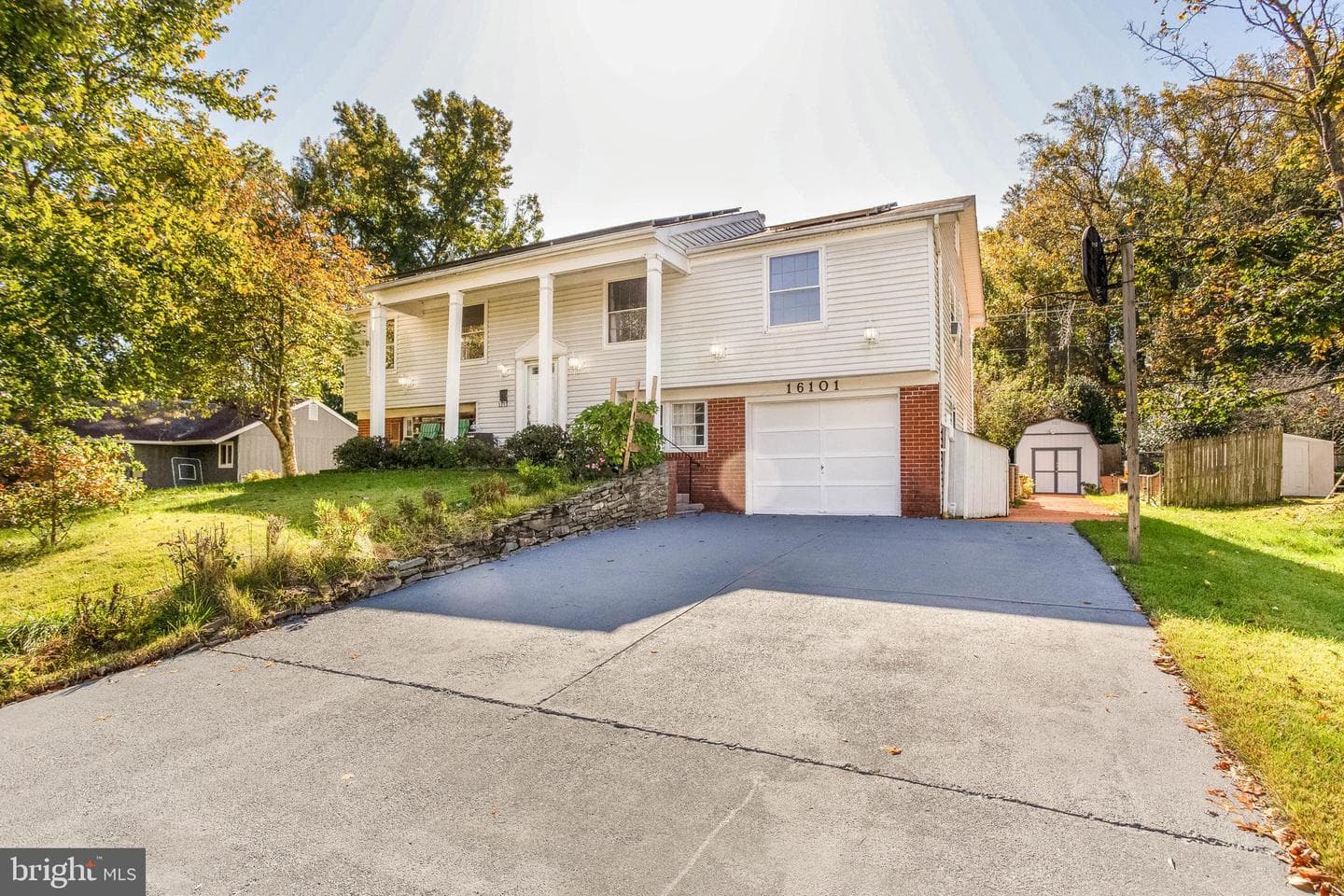 16101 Audubon Lane photo 1
