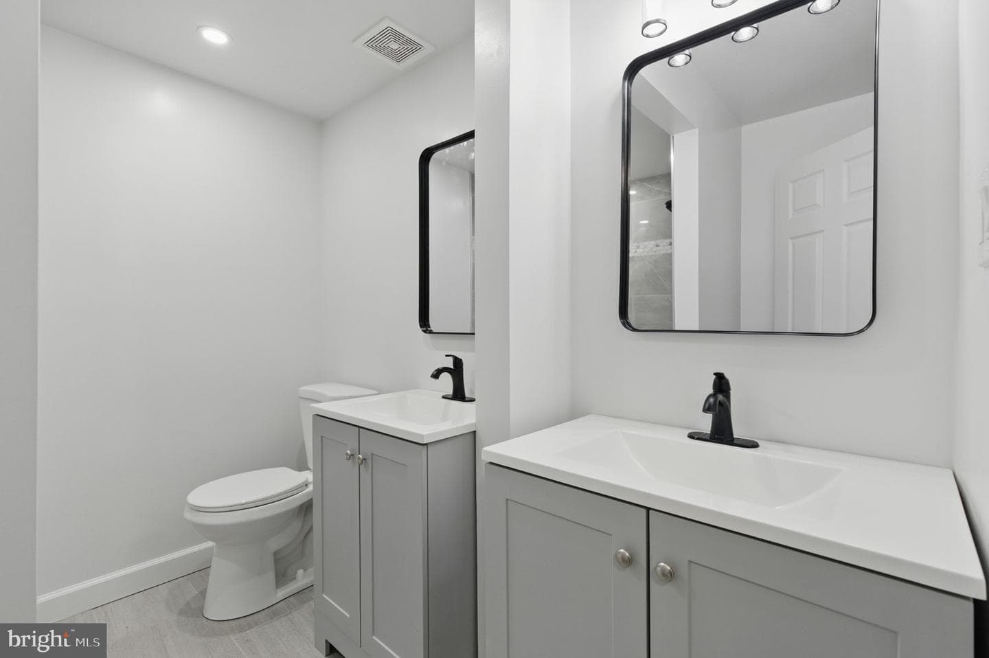 2310 Ewing Avenue #203 photo 11
