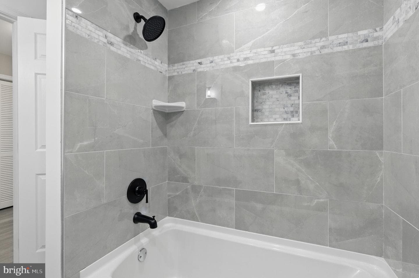 2310 Ewing Avenue #203 photo 12