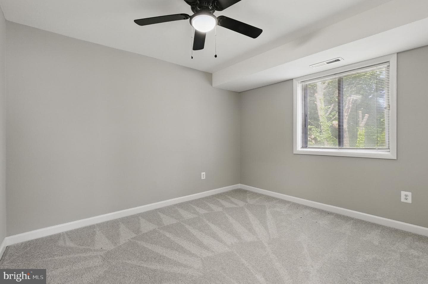 2310 Ewing Avenue #203 photo 16