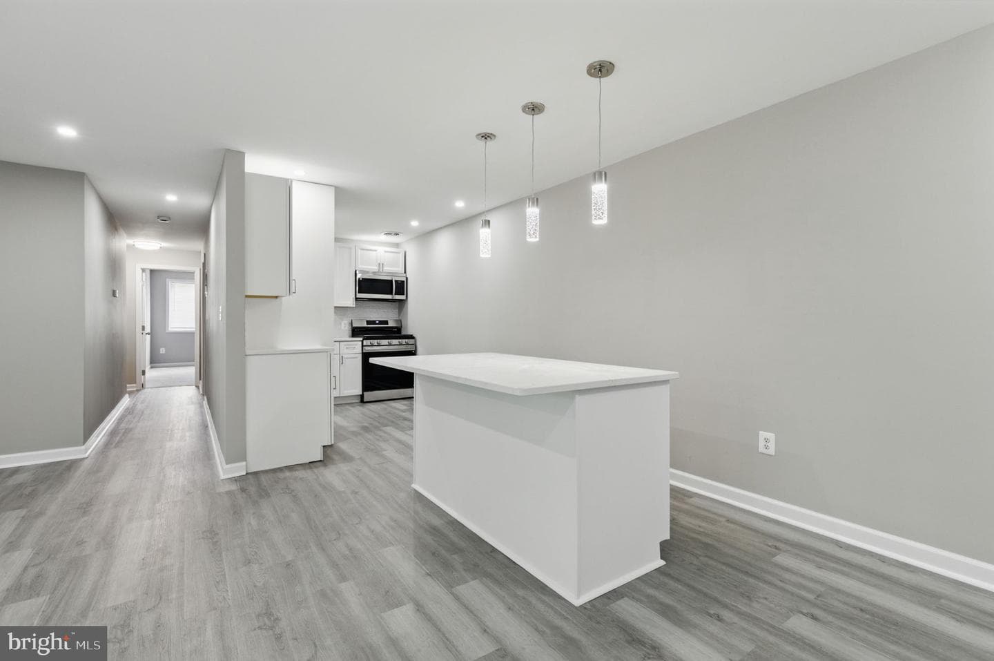 2310 Ewing Avenue #203 photo 5