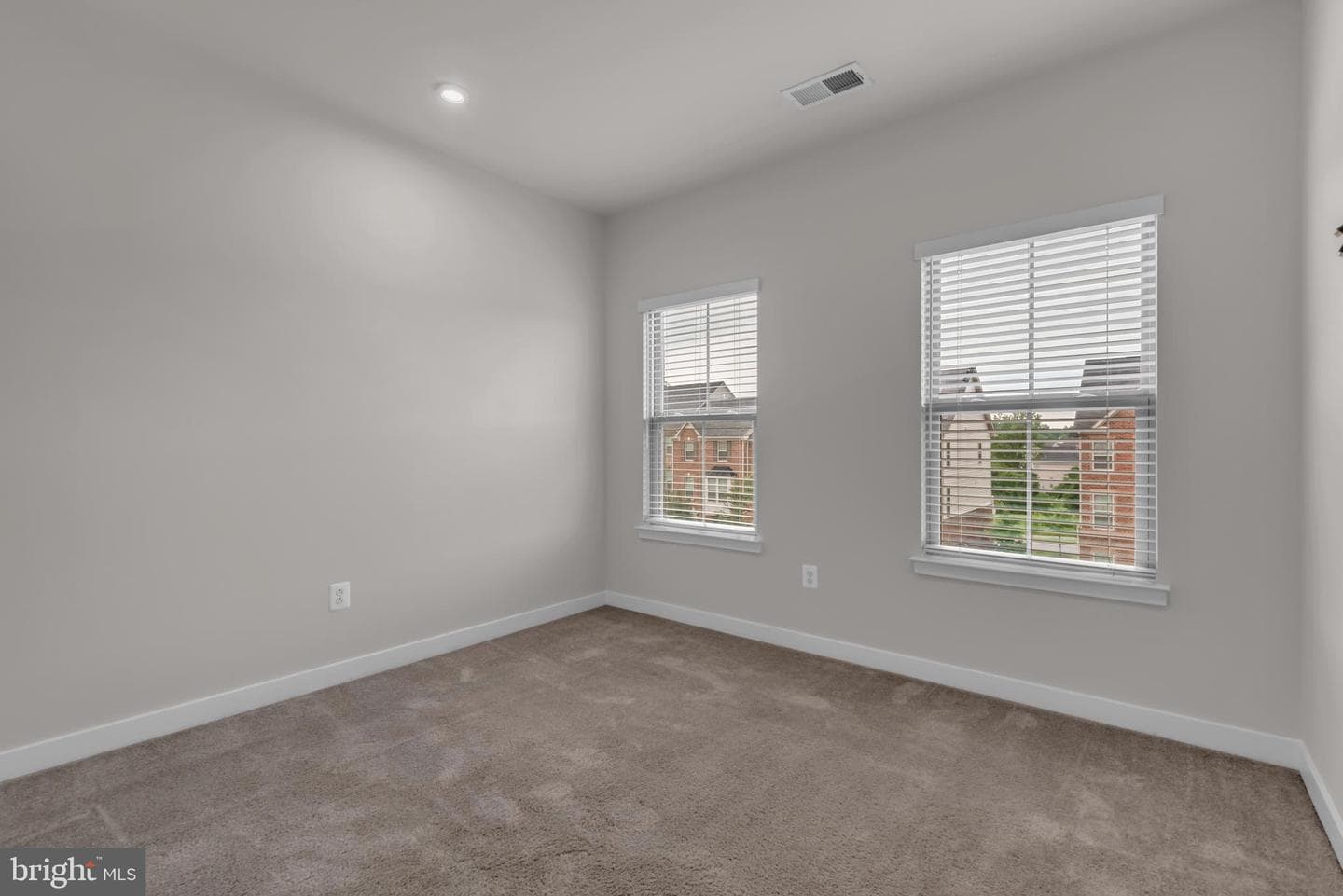 5908 Richmanor Terrace photo 40