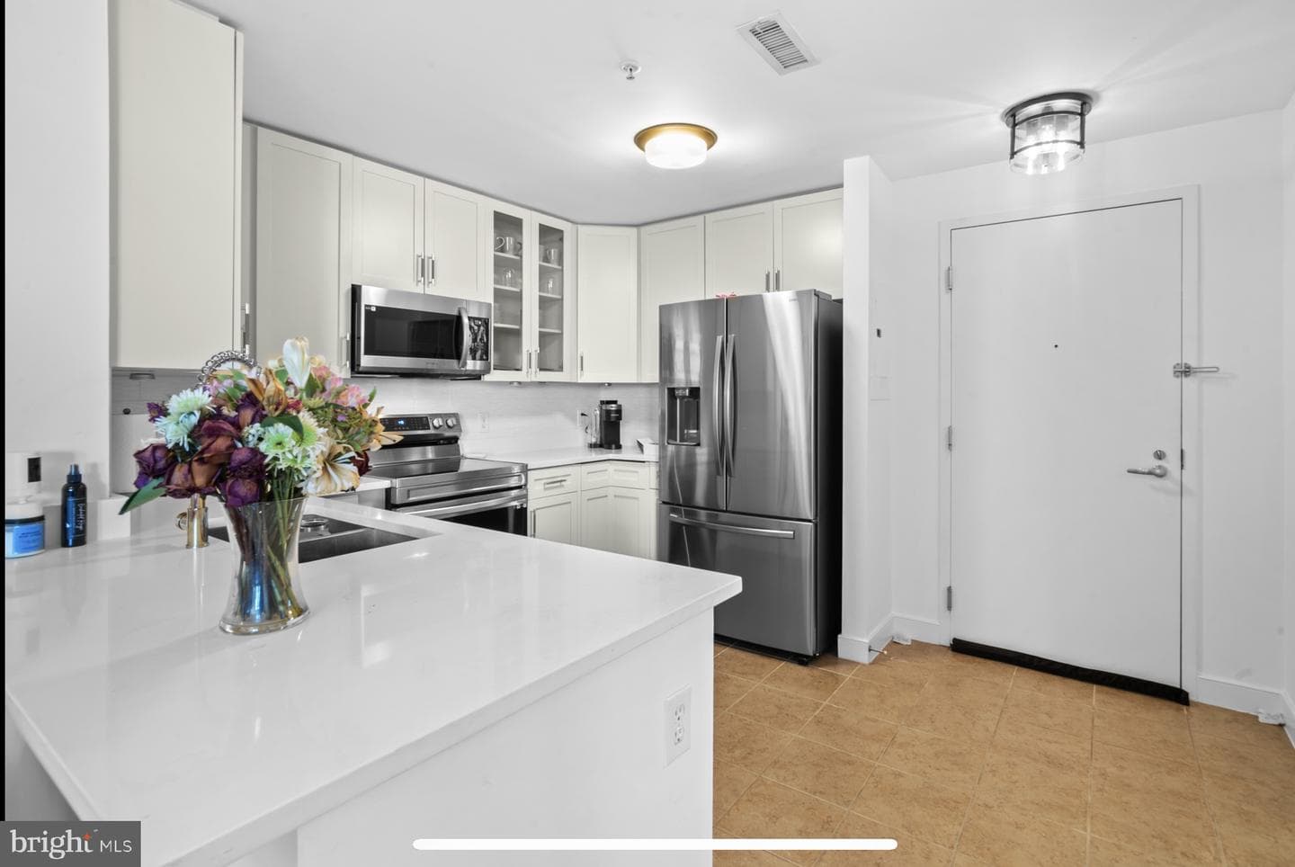 155 Potomac Passage #809 photo 6