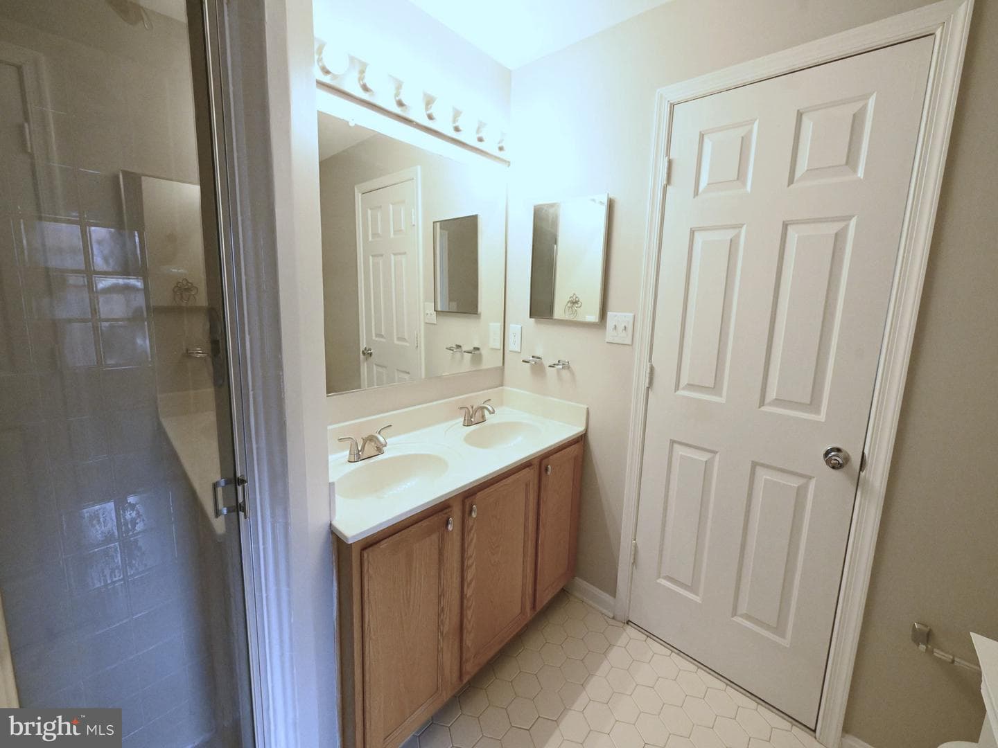 2531 Markham Lane photo 33
