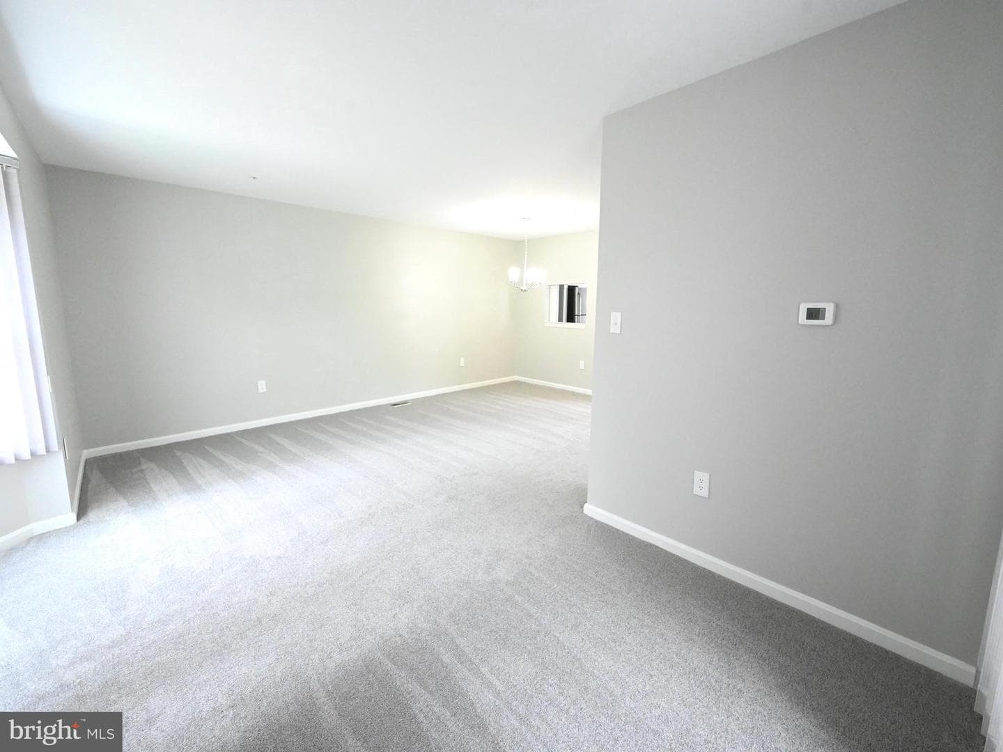2531 Markham Lane photo 9