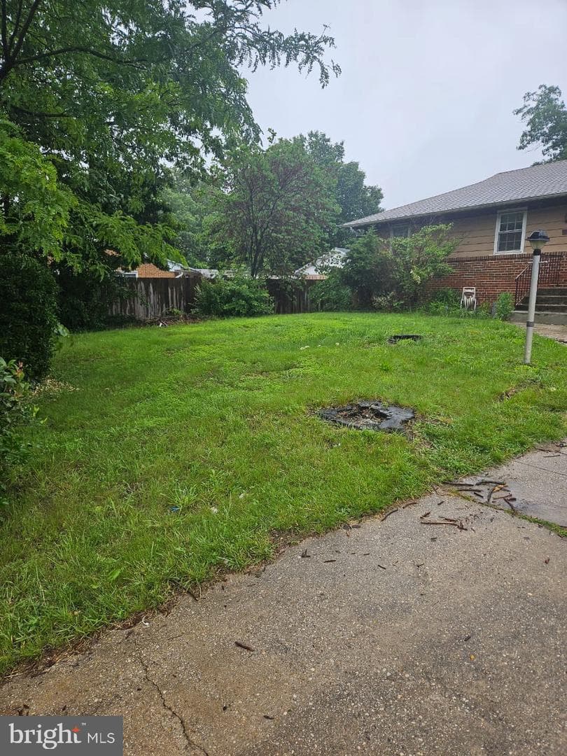 9513 Underwood Street photo 2