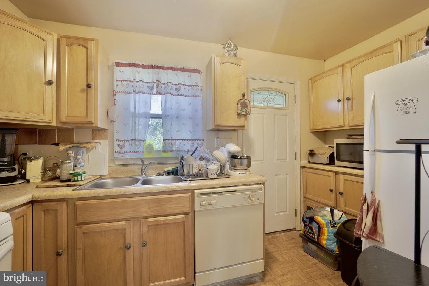 5424 Varnum Street photo 6