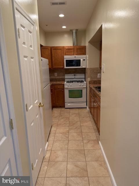 2307 Brooke Grove Road photo 45