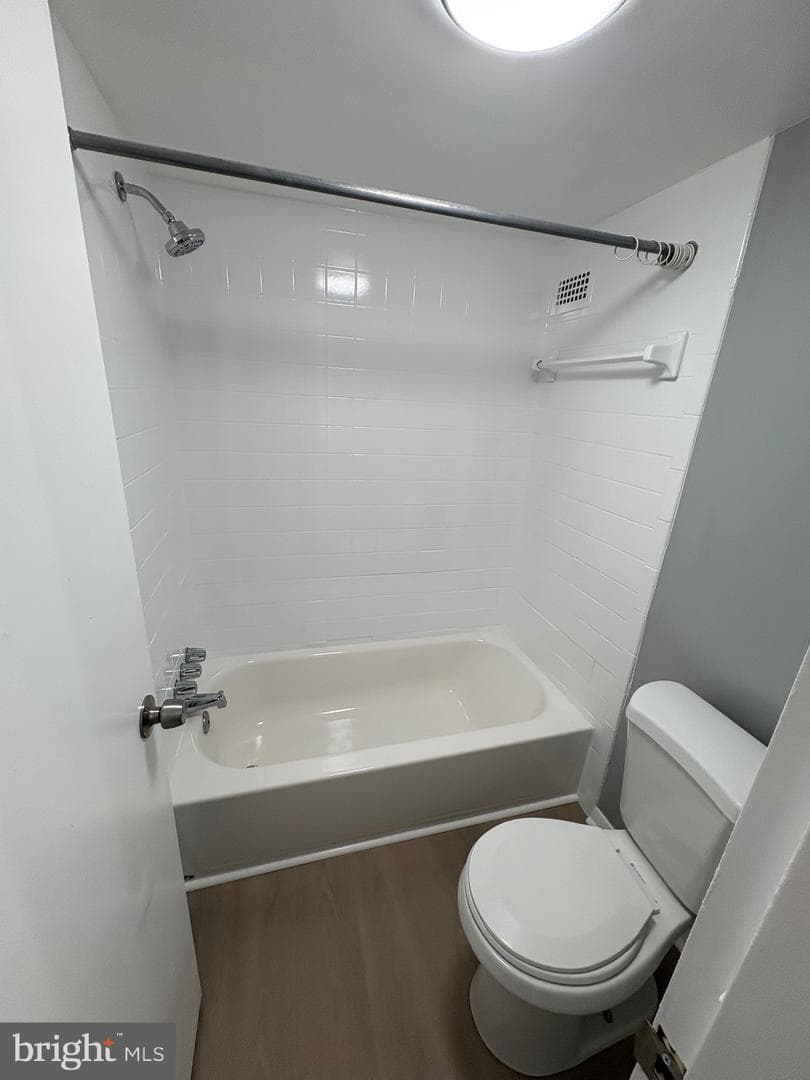 1836 Metzerott Road #217 photo 12