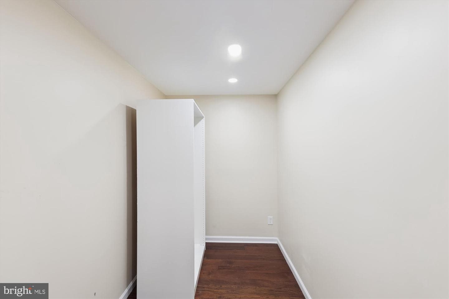 16401 Cambridge Court photo 16