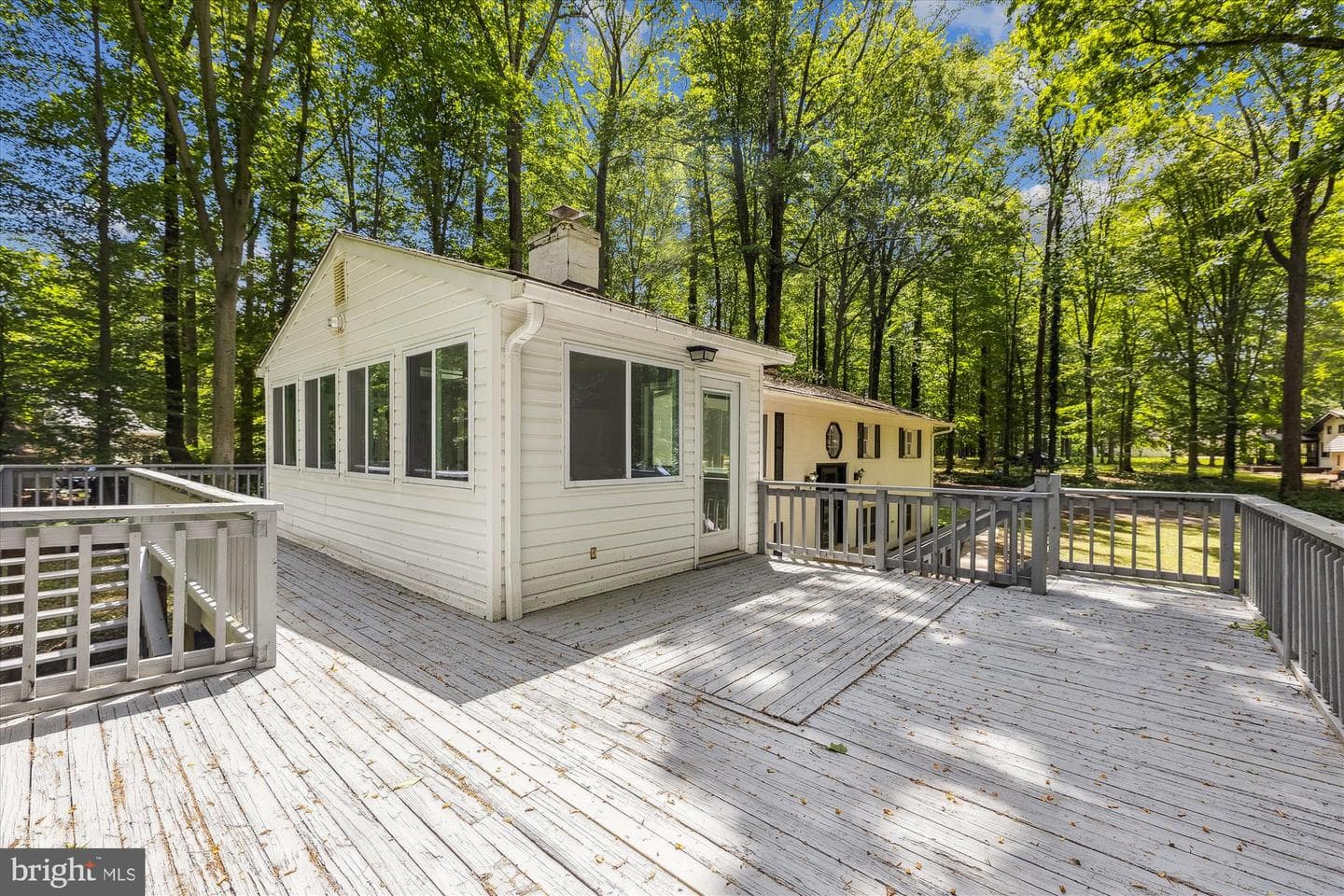 16401 Cambridge Court photo 4