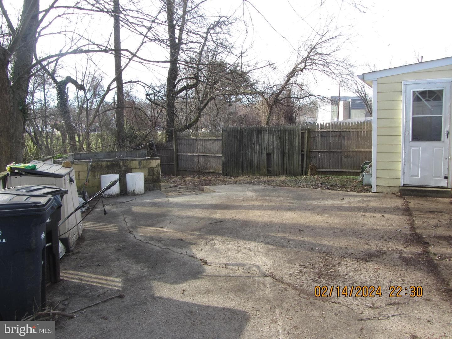7801 Greenleaf Road photo 12