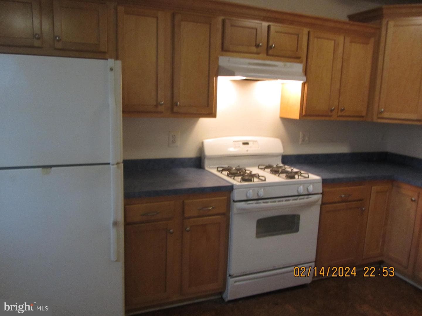 7801 Greenleaf Road photo 3