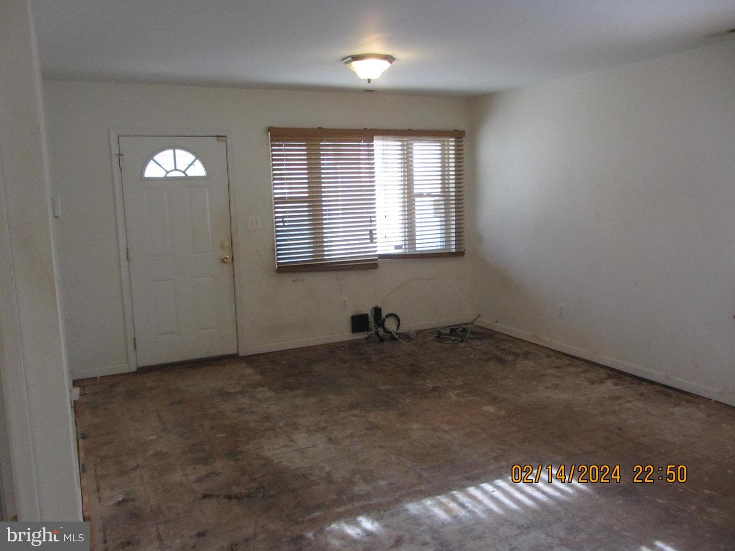 7801 Greenleaf Road photo 40