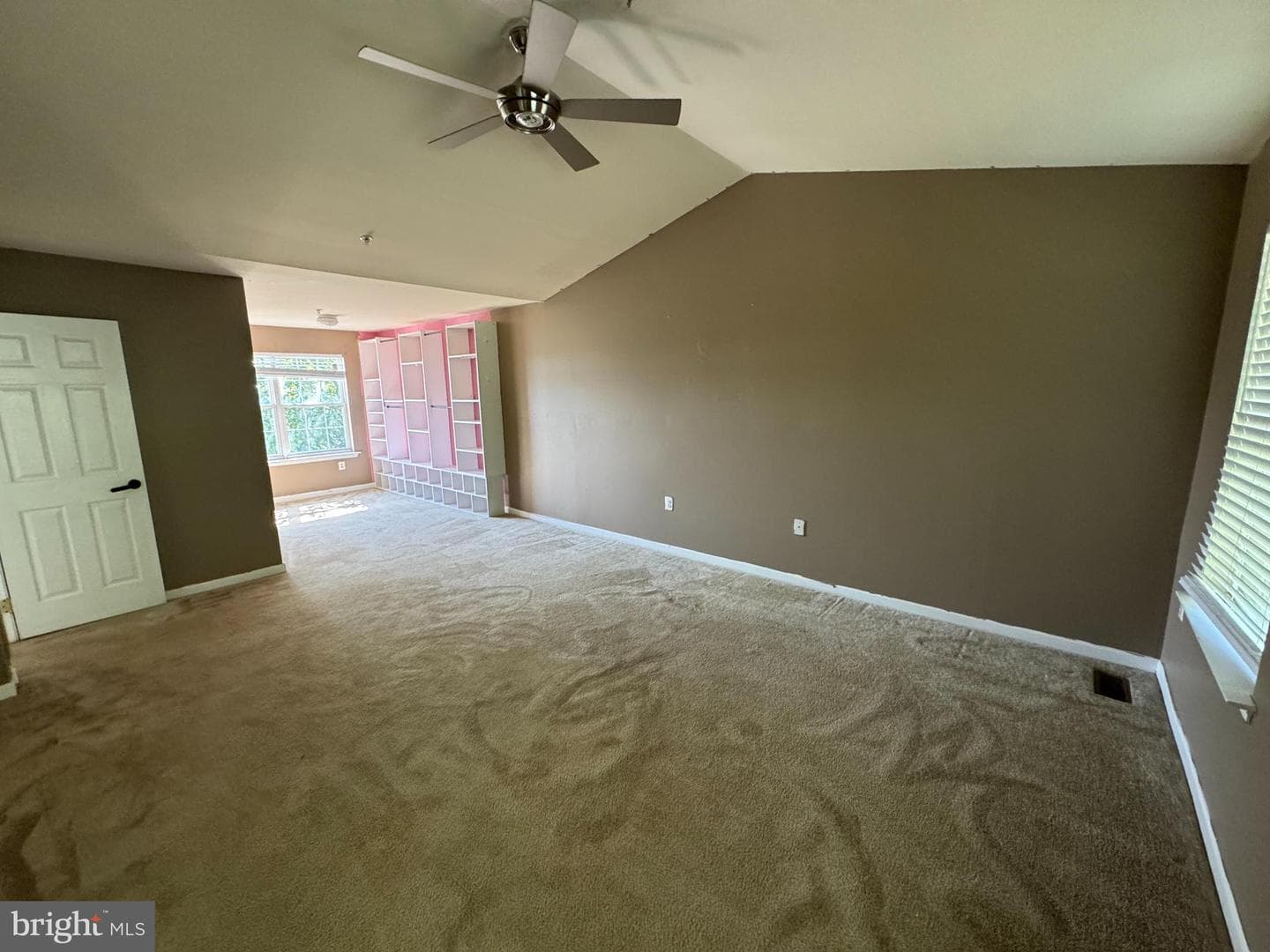 9011 Temple Hill Road photo 7