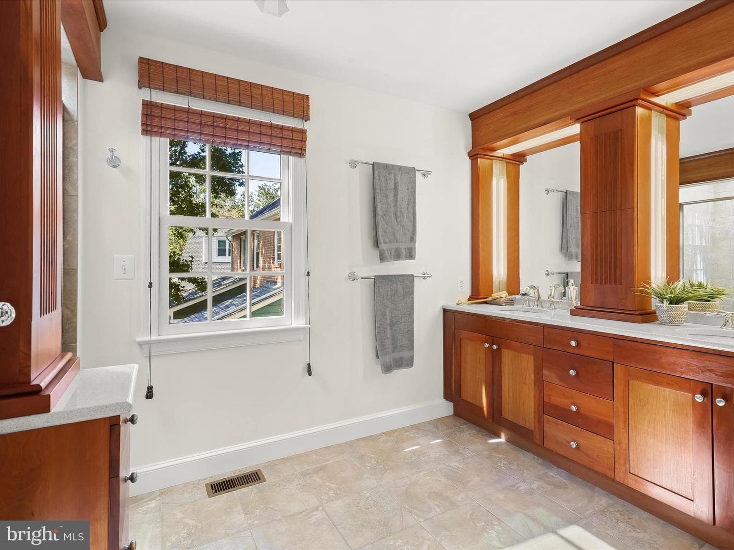 4403 Van Buren Street photo 31