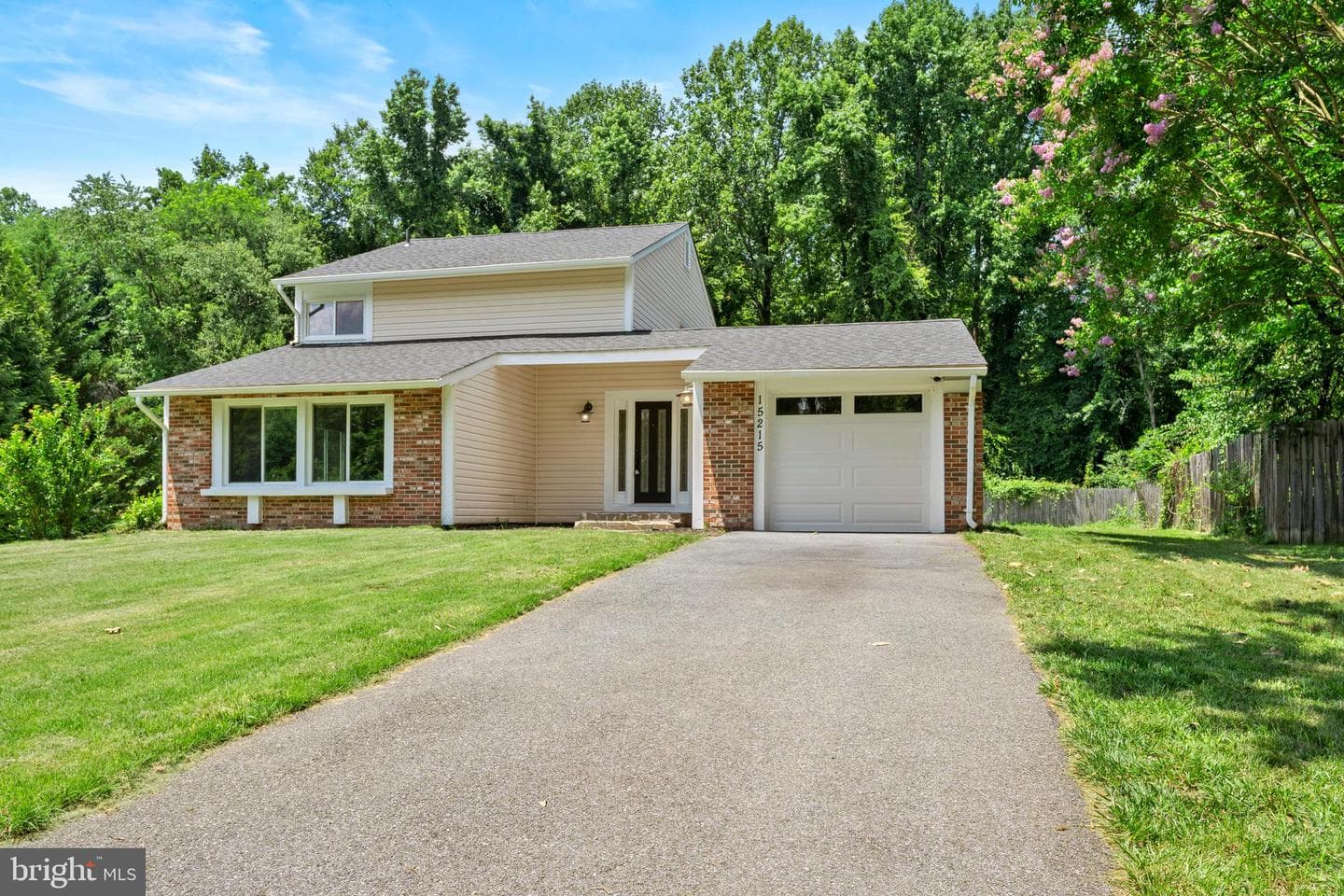 15215 Noblewood Lane photo 2